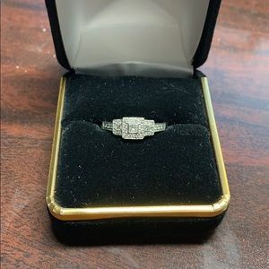 14k Brand New Ring, size 7.5